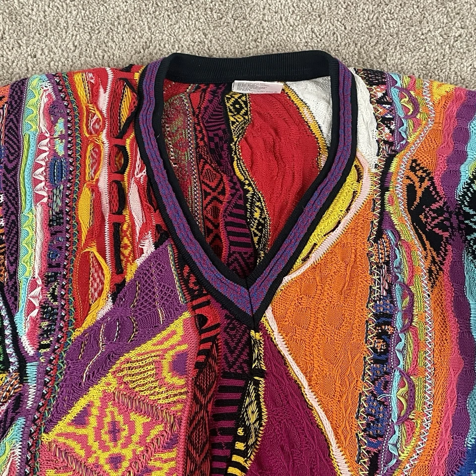 Vintage Coogi Sweater XL (Fits XL/2XL) Australia 3D Knit Cosby V-Neck AA17 - Image 4 of 4