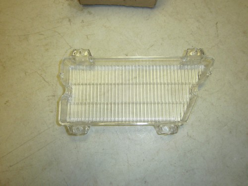 1976 Oldsmobile 88 98 Right Cornering Light Lens NOS 5967234 76 Olds - Picture 2 of 4