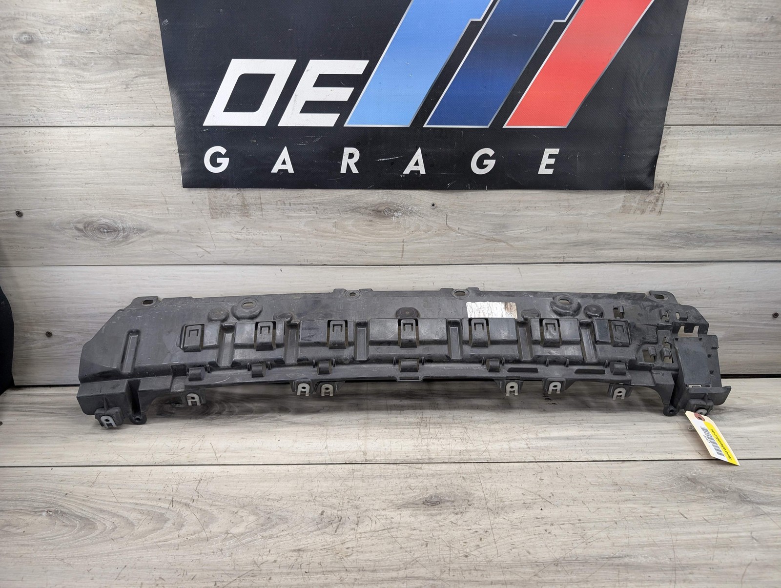 18-21 OEM BMW G01 F97 X3 REAR Center Lower Reinforcement Bumper Bracket Support