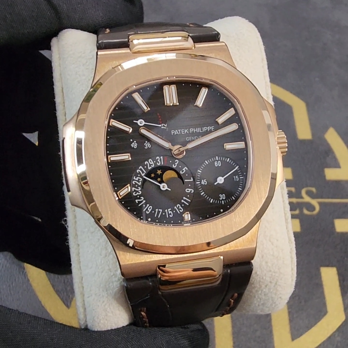 PATEK PHILIPPE NAUTILUS 5712R-001 40MM BROWN DIAL 18K ROSE
