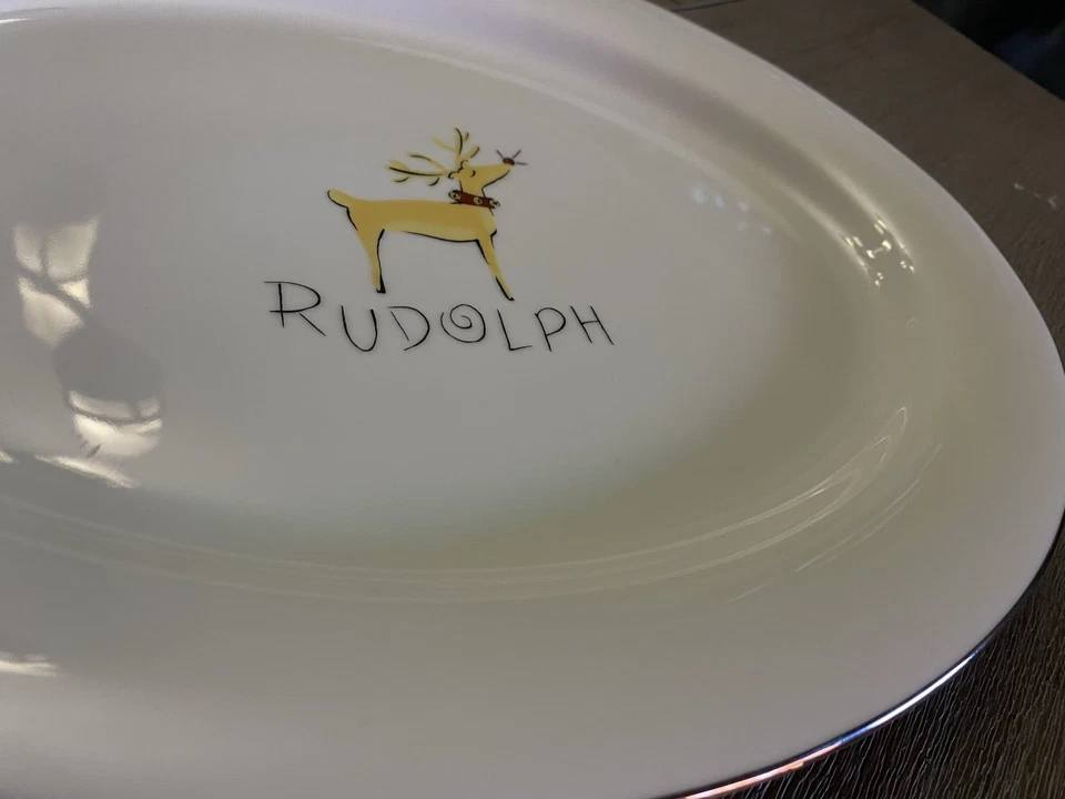 Plato de Navidad ovalado Pottery Barn Rudolph Reindeer 17” - Como nuevo Foto 3 de 4