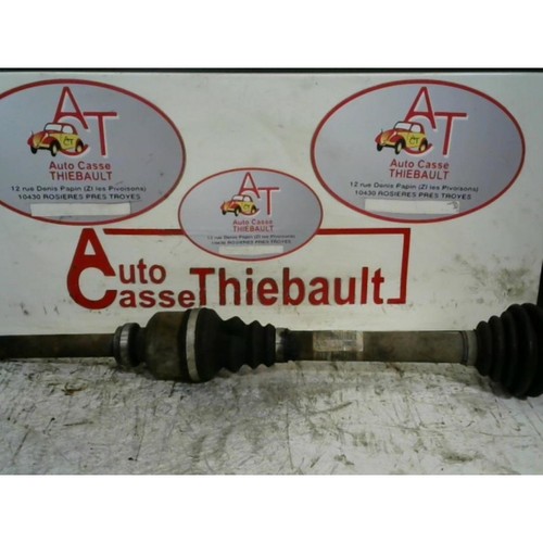 AANDRIJFAS RECHTS Citroën CITROEN C4 1 PHASE 2 COUPE #22211049