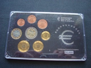 TOP Malta Prestige Euro Kursmünzensatz Zertifikat! OVP! RAR!
