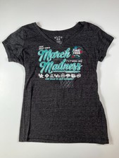 Women's 2018 NCAA Men's March Madness Final Four Tee Shirt Size Large