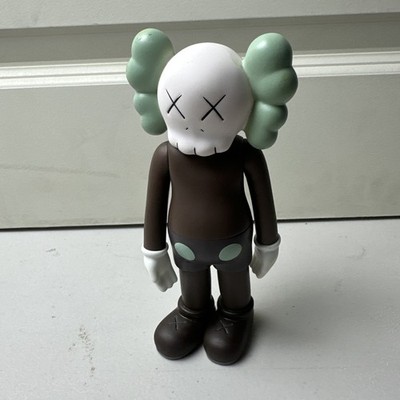 KAWS COMPANION BROWN KAWS Companion Open Edition Vinyl Figure