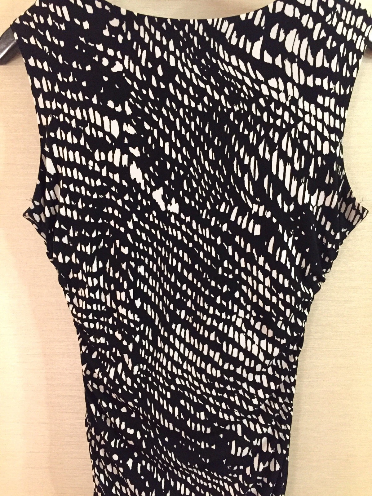 VETEMENTS Abito donna Intermission senza maniche increspato bodycon tg 10 nero bianco collo cappuccio