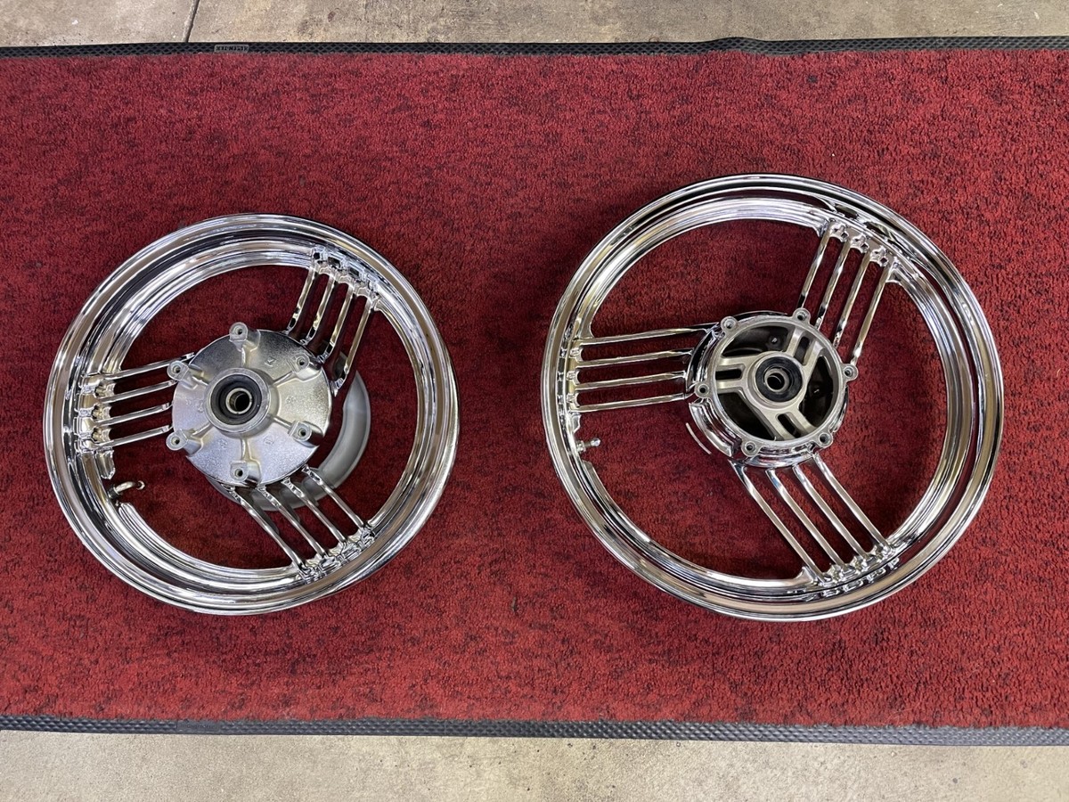 Yamaha 1984 Venture OEM Rear Back Wheel Rim My39 for sale online