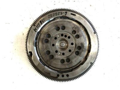 Mercedes-Benz Schwungscheibe Zweimassenschwungrad A1110303705