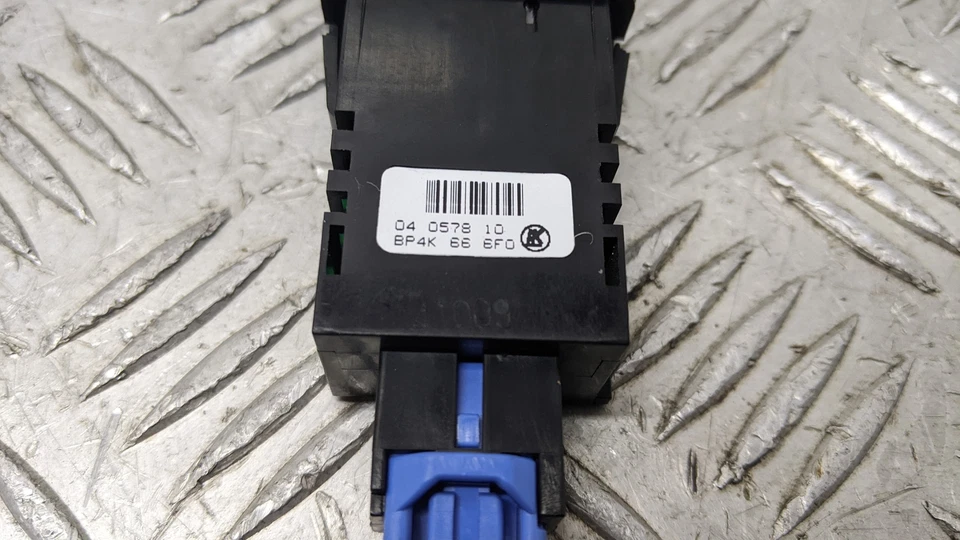 Interruptor de nivel de faros MAZDA 3 TS2 2005 BP4K666F0 Foto 4 de 4