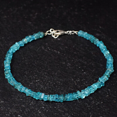 40,00 kt natürliches 8 Zoll langes blaues Apatit Heishi Perlen Armband NK-22E211