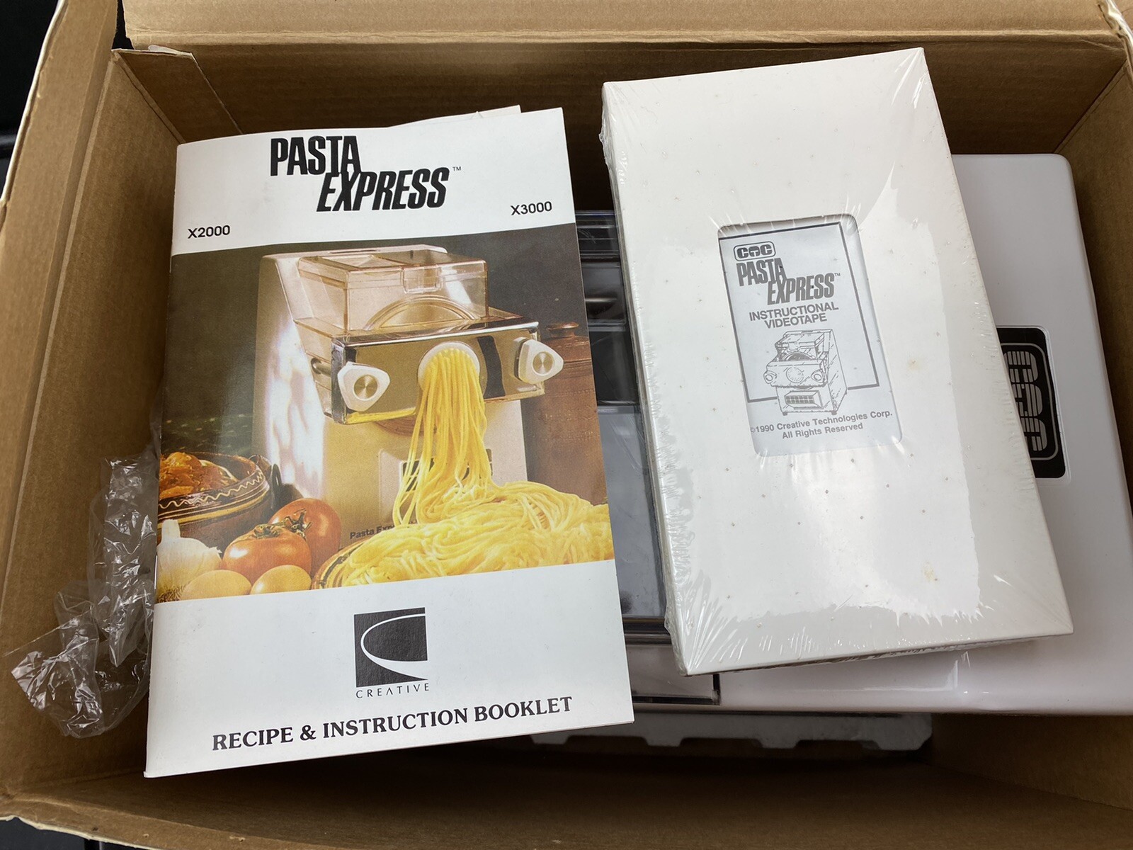 Deluxe Pasta Express Model X3000 Electric Pasta Machine New In Box. eBay