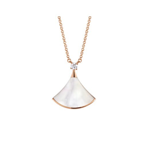 Bulgari Divas' Dream Necklace Rose Gold With Mother-Of-Pearl