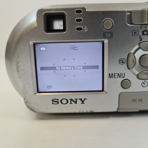 Sony Cybershot DSC-P43 4.1MP Digital Camera Fully Working - Picture 9 of 15