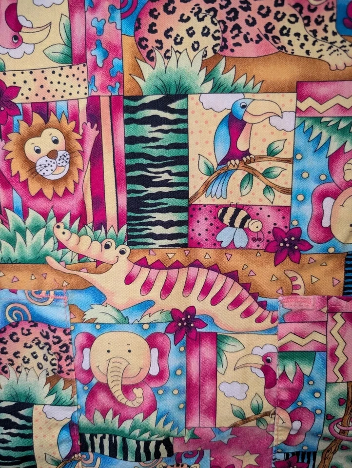 CREST Woman's Short Sleeve Colorful Pullover Scrub Top - Size S - Image 3 of 4