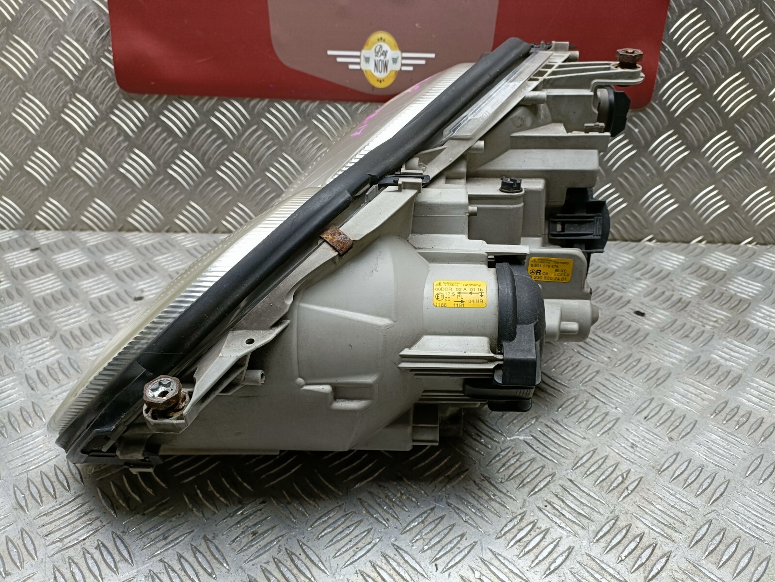 Headlight Xenon Right MERCEDES R230 SL A2308207461 RHD for sale  