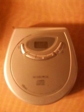 Audiovox Vintage Portable CD Player Ce122