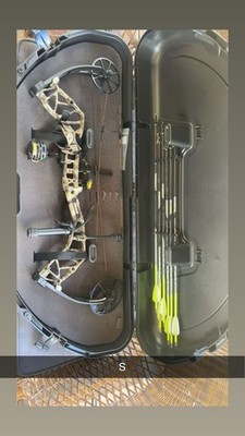 Bear species, XT right hand hunting bow 