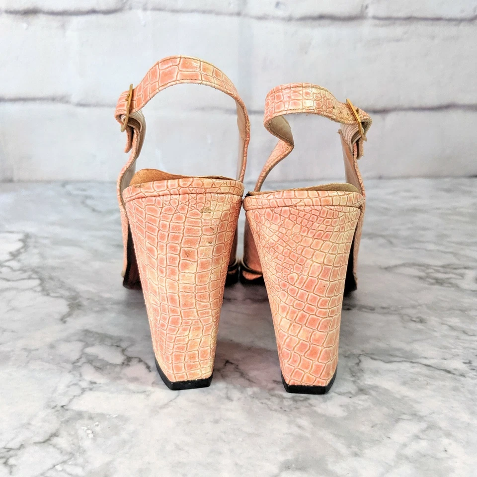 De colección Años 60 ANDREW GELLER Italia Rosa Coral Piel de Serpiente Dorado Tacones Cordones 7.5 Foto 4 de 4