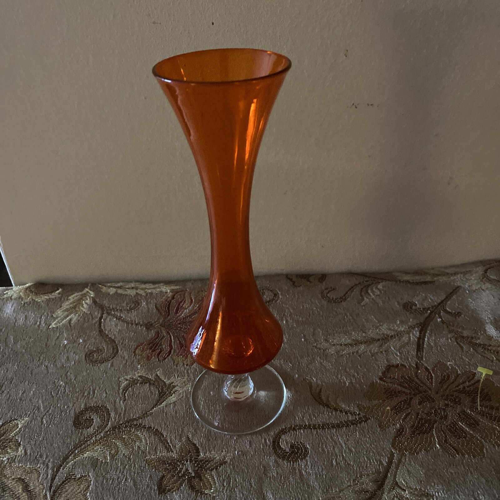 Picture 1 of 2