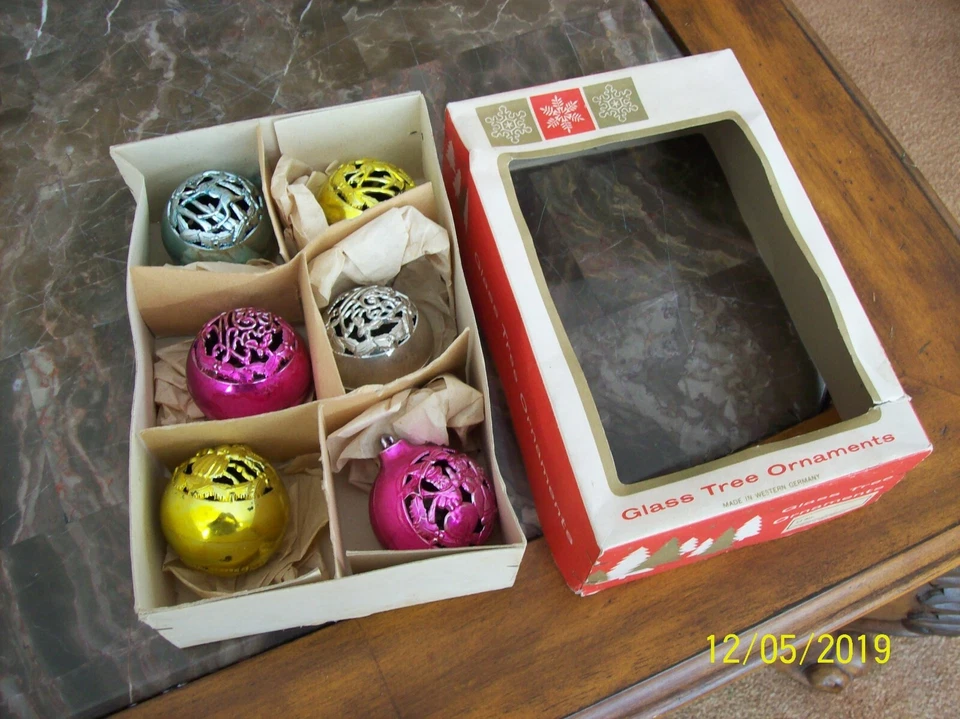 Franke y Alemania Occidental Vintage Adornos de Navidad y Topper de Árbol Estrella Foto 2 de 4