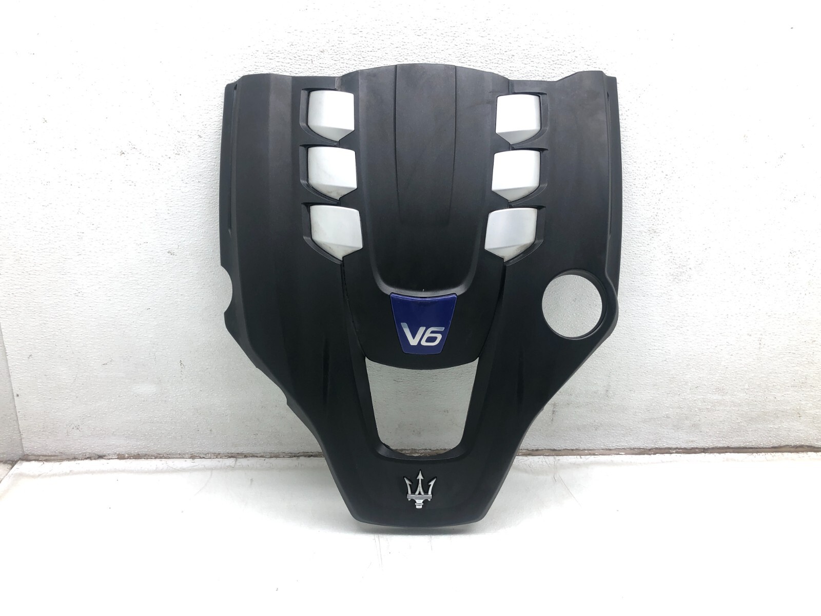 2014-2019 MASERATI GHIBLI SQ4 3.0L V6 ENGINE MOTOR COVER OEM.