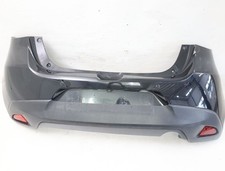 Stoßstange hinten Mazda 2 DL DB1R50221 mit PDC Sensoren 09-2018