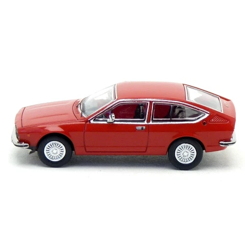 ALFA ROMEO ALFETTA GT 1974 RED 1:87 Premium Classixxs Auto Stradali Modellino Nu - Immagine 3 di 3