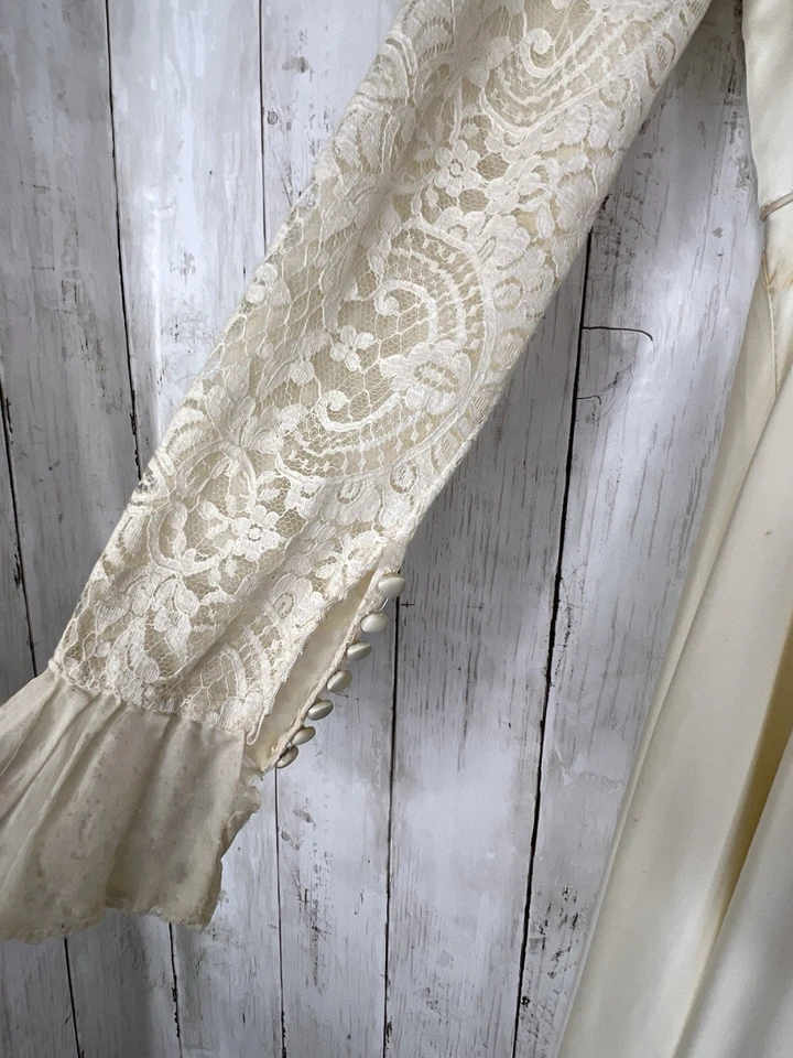 Vestido de novia vintage pequeño hecho a mano marfil vestido largo bussell imperfecto Foto 3 de 4