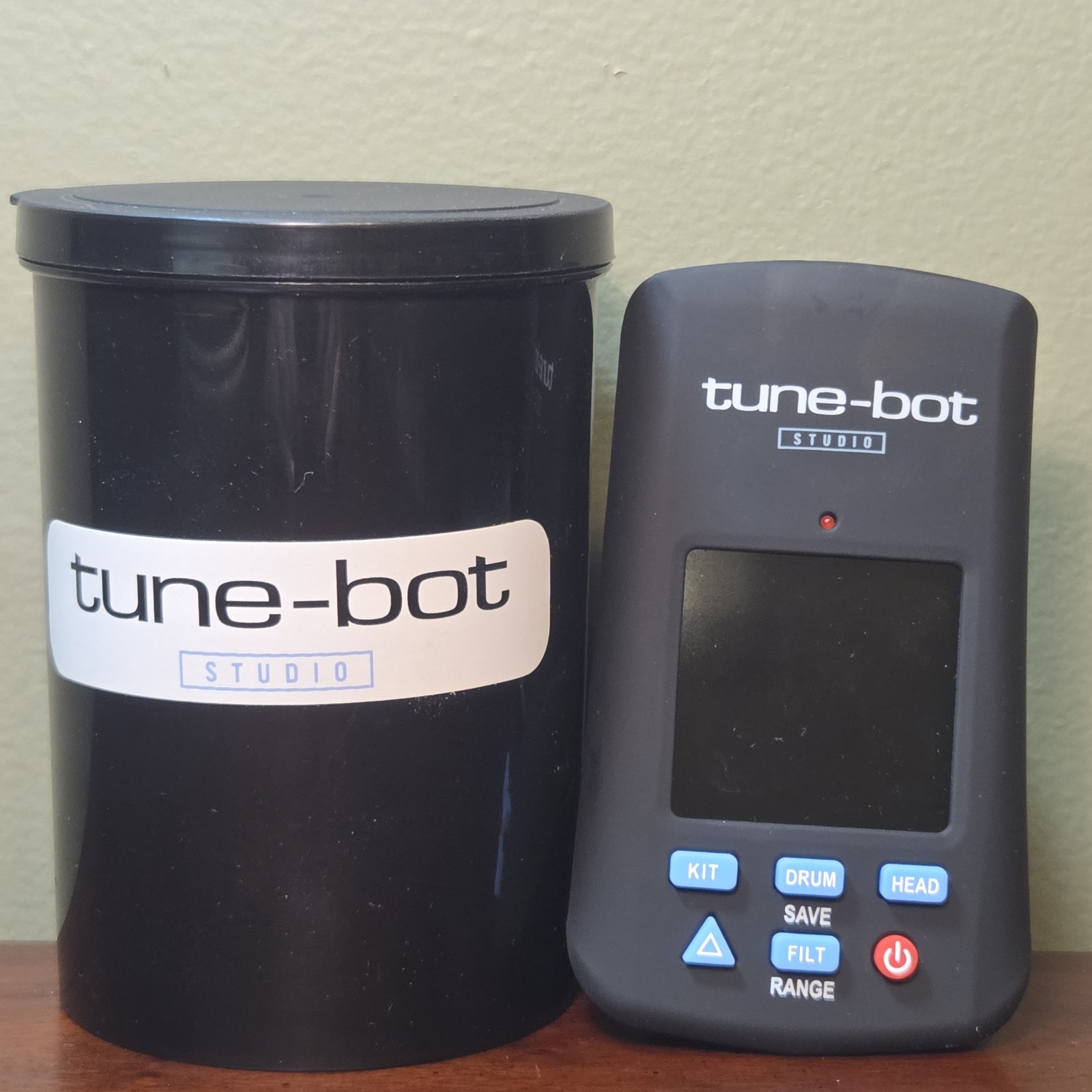 Tune Bot Studio Acoustic Drum Tuner Clip on with Case