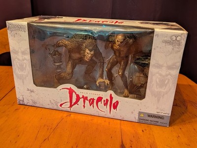 McFarlane Bram Stoker's Dracula 2 Pack Deluxe Wolf Bat Figures 2006 **NEW MIB**