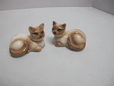 2pc Ceramic Siamese Cat Salt n Pepper Shakers Green Eyes Brown & White