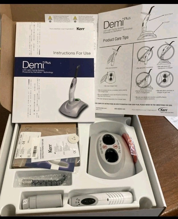 Chargeur Pour Lampe De Polymérisation Dentaire Kerr Demi Plus LED - Base De Recharge Originale