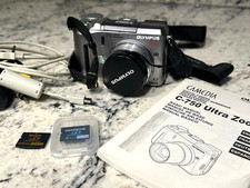 OLYMPUS CAMEDIA C-755 Ultra Zoom 4.0MP Digital Camera Silver w/Cables  Manual