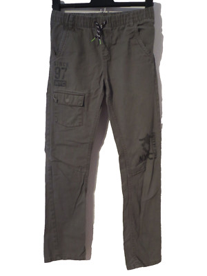 Y.F.K. SKATE ° coole Jogpants Gr. 152 olivgrün Jungen Mode Kleidung Hose Jeans