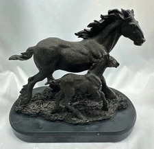 Vintage Anheuser Busch Collection”Running Free Mare & Foal” F19 2005