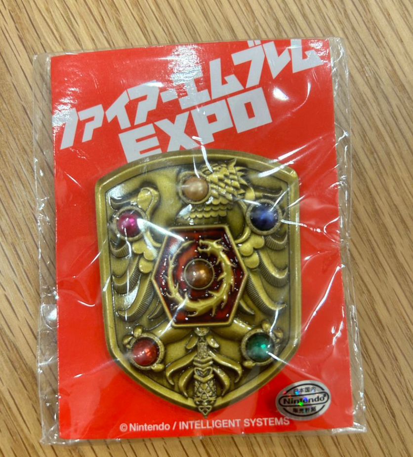 ファイアーエムブレムEXPO 封印の盾ピンズ