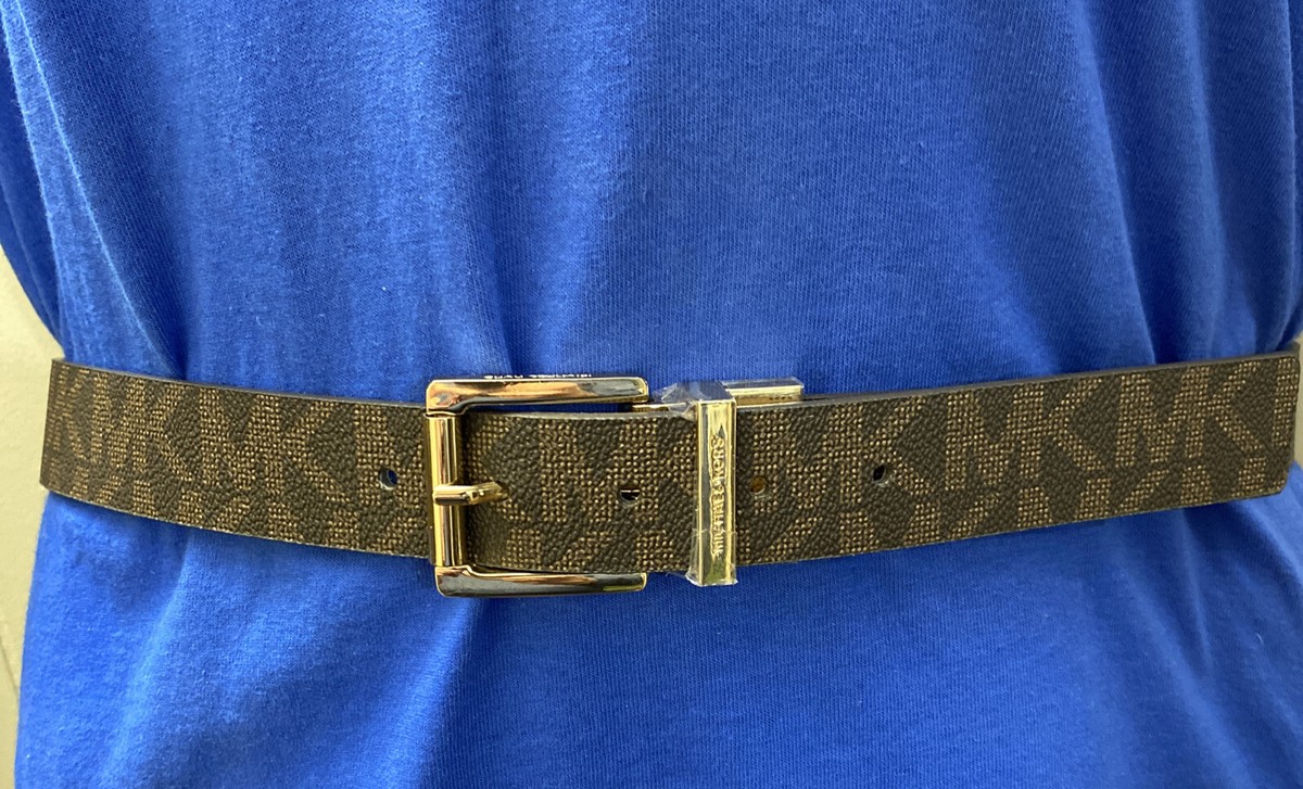Michael Kors Small Reversible MK Logo Belt in Vanilla and Tan with Gold Buckle 8dddce22-1159-4c2c-8cf0-  main image 3