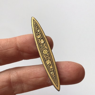 Broche Vintage En Laiton Doré - Forme Navette Avec Fleurs Bleues - Style Orientaliste
