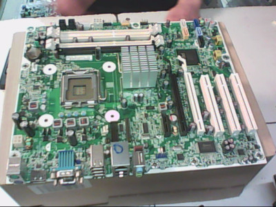 Carte mere HP 536884-001 536458-001 REV 0D SANS PLAQUE 8000 Elite SFF Carte mere HP 536884-001 536458-001 REV 0D SANS PLAQUE 8000 Elite SFF