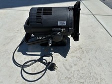 Arri L7C LE2 RGBW Fresnel with barndoors