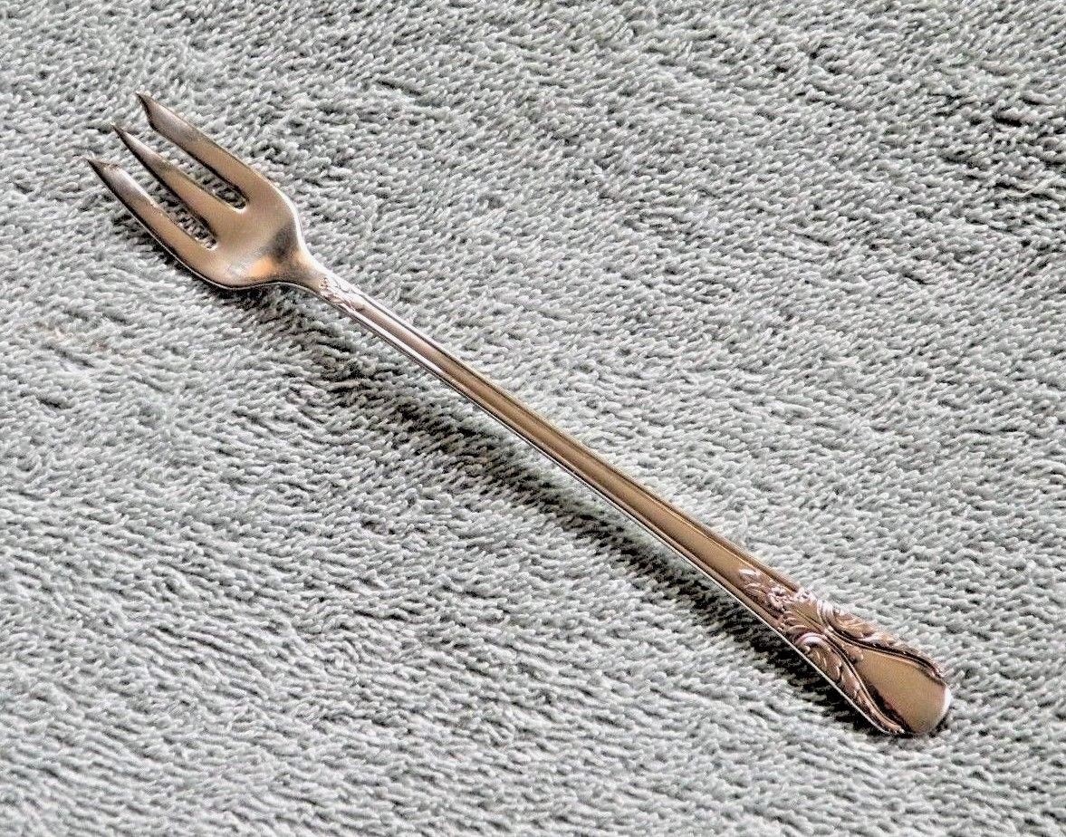 AVALON / CABIN - Wm Rogers MFG Co IS Silverplate Silverware