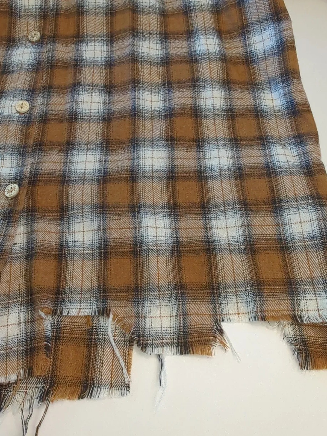 POL Deconstructed Hem Button Front Plaid Shacket … - image 7