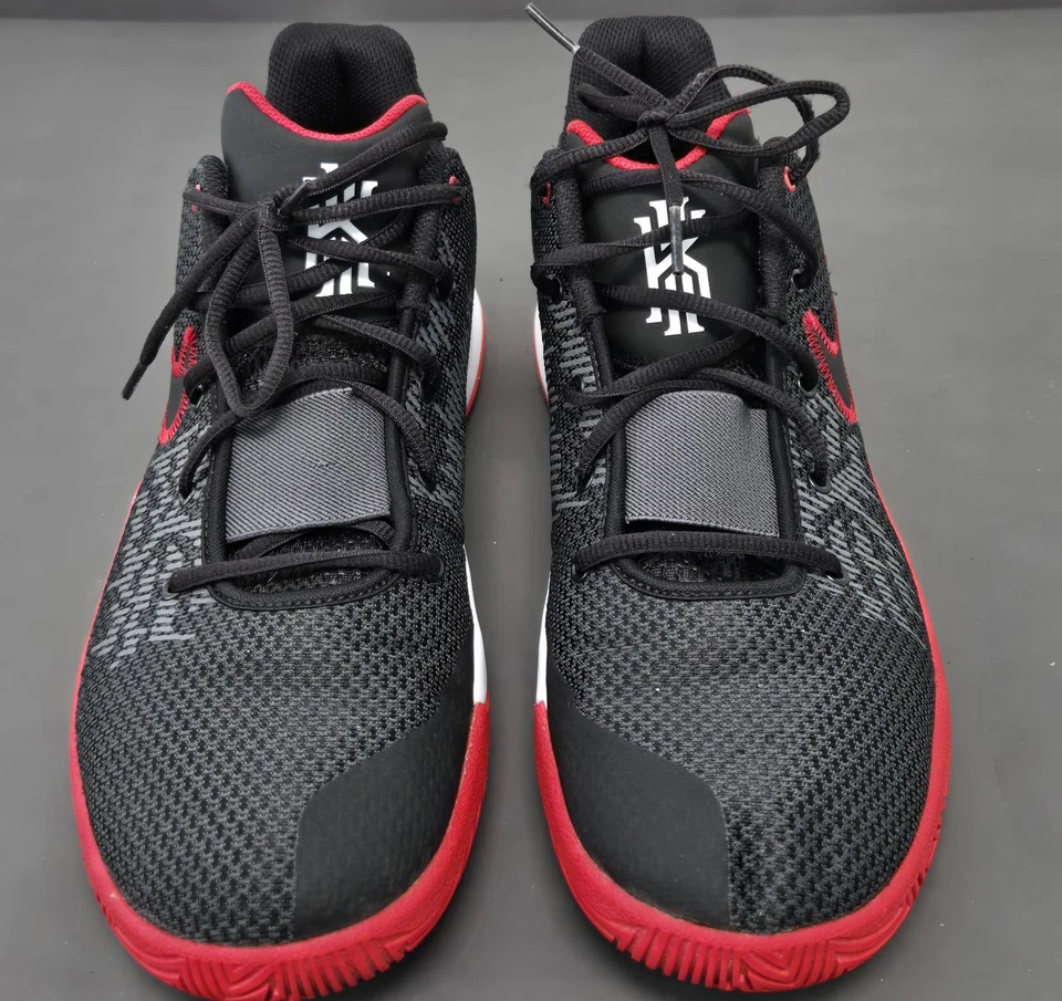Nike Kyrie Irving Flytrap 2 Zapatos Atléticos A04436-016 Negro Rojo Talla 11.5 Año 2018 Foto 2 de 4