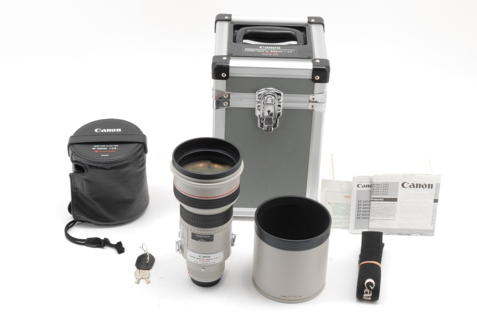 Canon 120 300mm f2.8