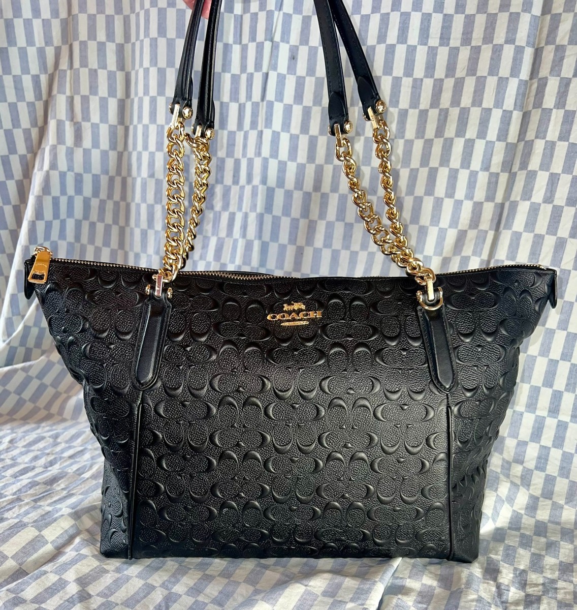 はる FABULOUS EUC Coach Ava Chain Tote in Signature Embossed Leather