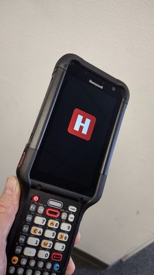 HONEYWELL CK67-X0N Mobile Computer and Scanner