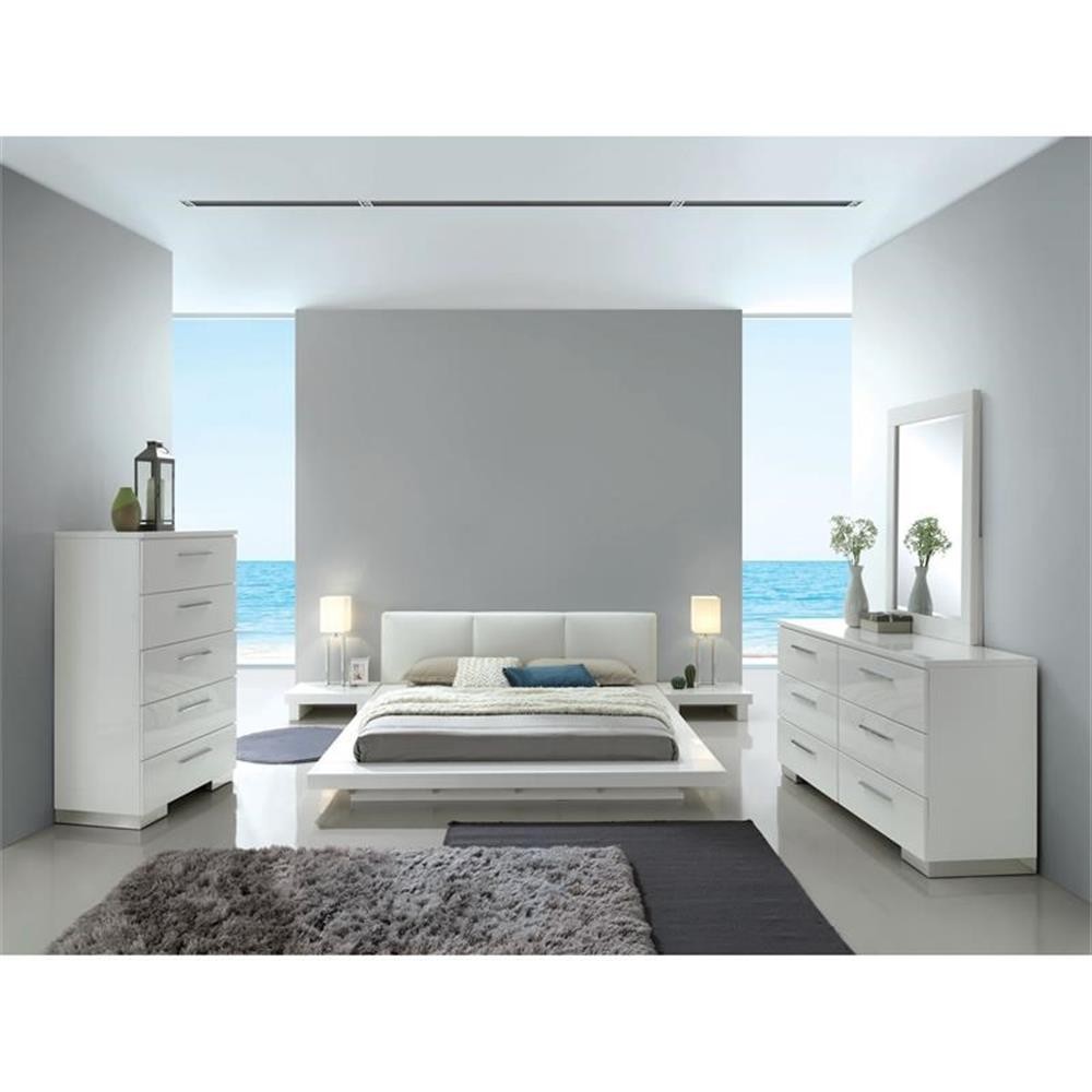 Bowery Hill Contemporary Wood King Panel Bed with Faux Leather in White