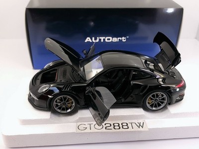 AUTOart 1:18 scale Porsche 911 GT3 RS 2015(991) Black/Silver