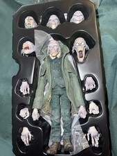 Mezco Gangreene Estates Theodore Sodcutter Figure w/ Accessories & Comic Book