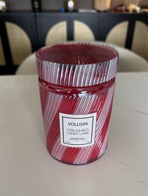 Limited Edition! VOLUSPA GLASS CANDLE Candy Crush 18 oz NEW! 100 Hour Burn Time